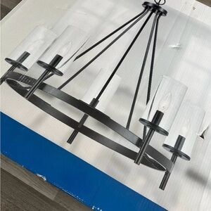 Black Metal 6-Light Chandelier with Clear Glass Shades